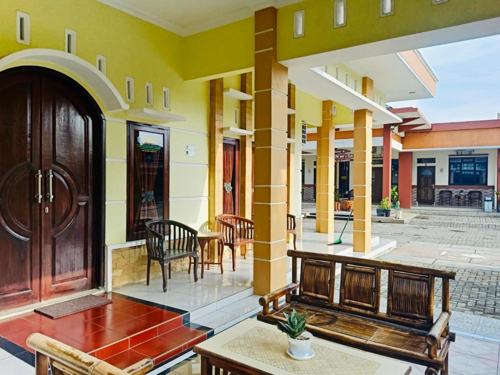 Ahlen Pangandaran Hotel Bilik gambar